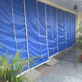 Bamboo chick outdoor side